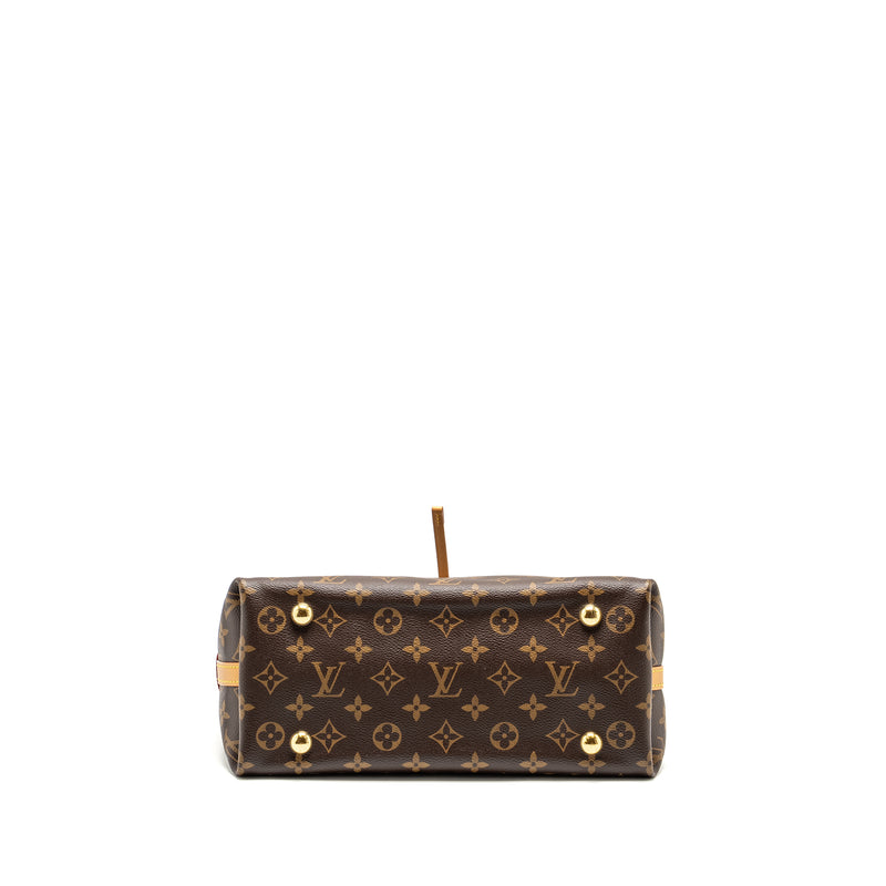 Louis Vuitton Carryall PM Monogram Canvas GHW