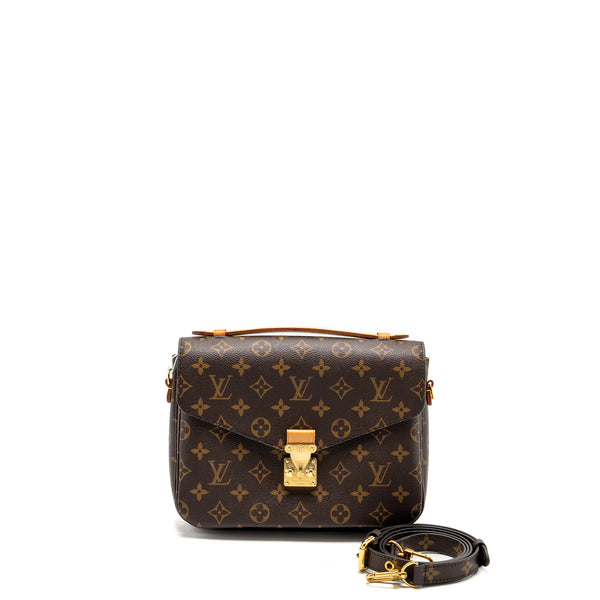 Louis Vuitton Pochette Metis Monogram Canvas GHW