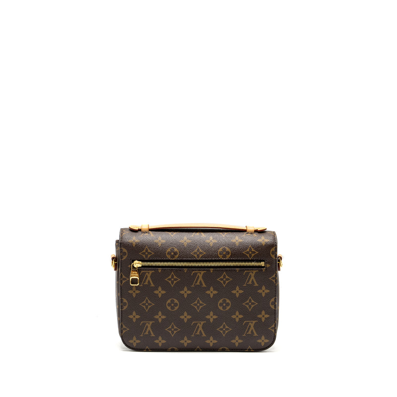 Louis Vuitton Pochette Metis Monogram Canvas GHW