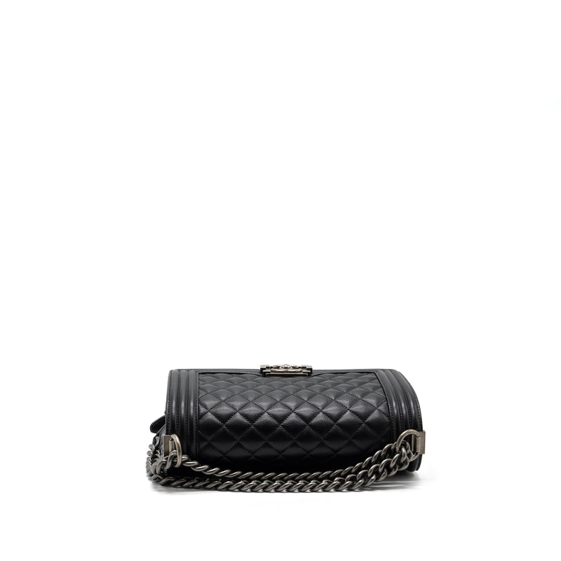 Chanel Medium Boy Bag Caviar Black Ruthenium Silver Hardware(Microchip)