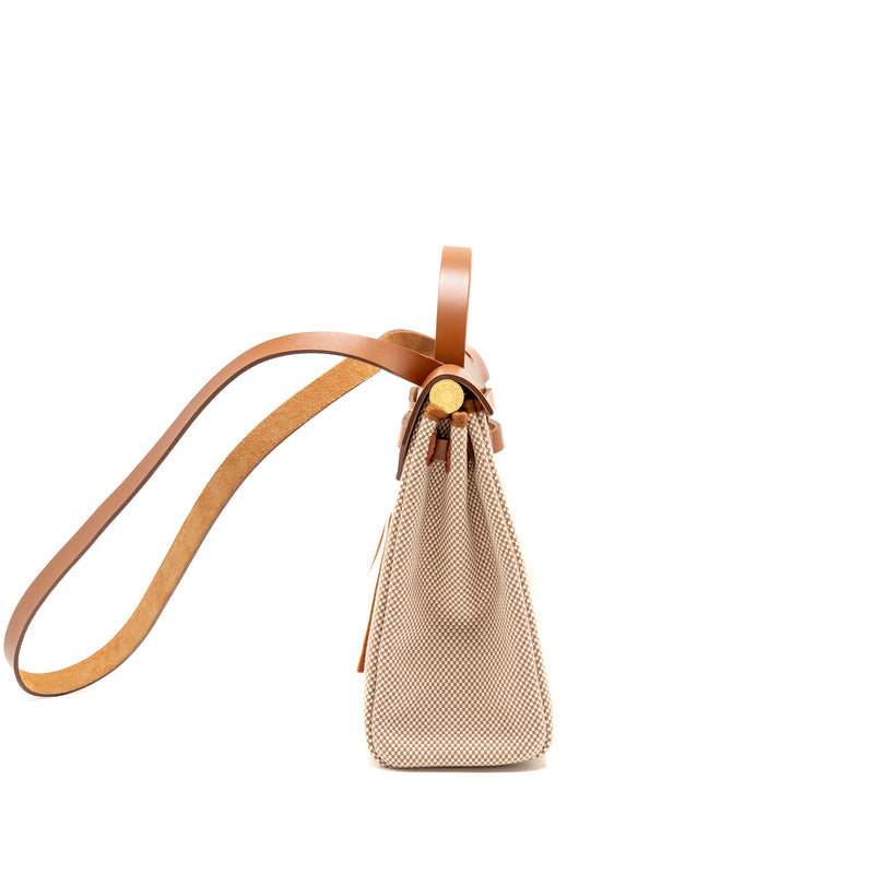 Hermes Herbag 31 Zip Bag Canvas/Vache Hunter Ecru-beige/Fauve GHW Stamp B