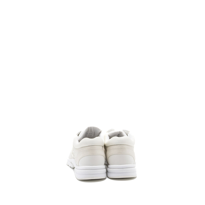 Chanel size38.5 CC logo trainer white