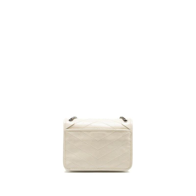 Saint Laurent/YSL Niki Baby Flap Bag Calfskin white SHW