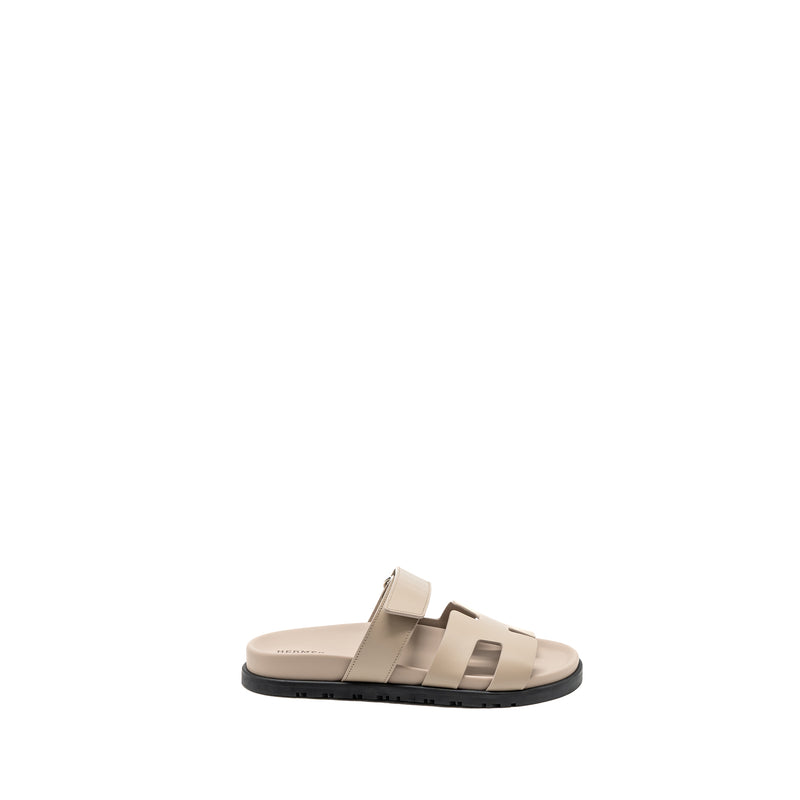 Hermes size 37 chypre sandal beige mastic