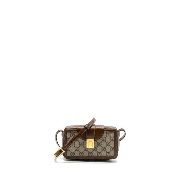 Gucci mini bag with clasp online closure