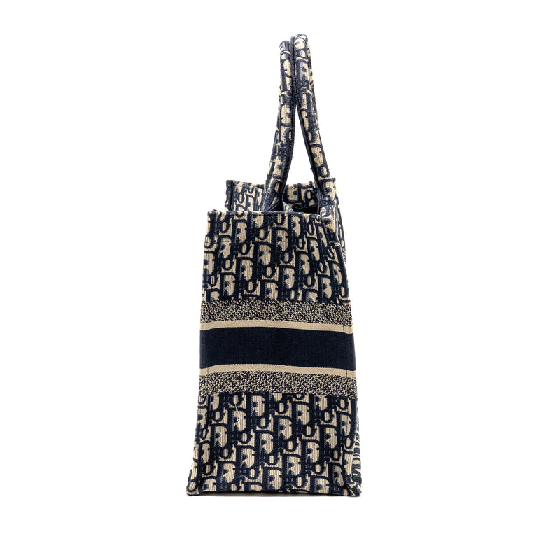 Dior Medium Dior Book Tote Dior Oblique Embroidery Ecru/Blue