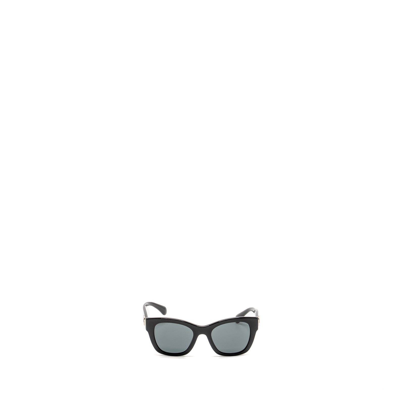 Chanel CC Logo Heart Square Shape Eyewear Sunglasses Black White Chanel Acetate Square CC Heart Sunglasses 5478 Black 1831430  main image 2