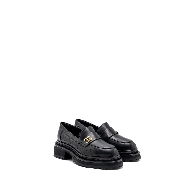 Chanel size 36.5 CC logo loafer black GHW