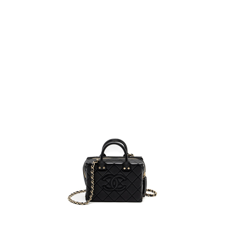 Chanel 22B Small Vanity Case Calfskin Black GHW (Microchip)