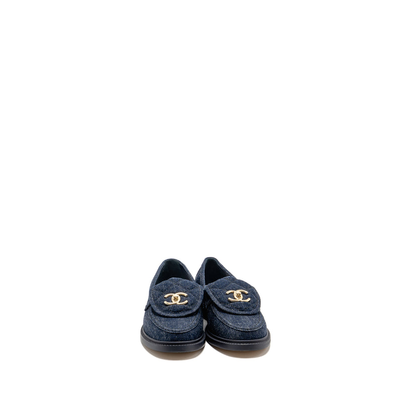 Chanel Size 38 CC Turnlock Loafer Quilted Denim Blue LGHW