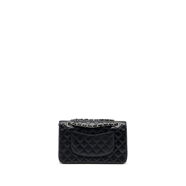 Chanel Medium Classic Double Flap bag caviar black SHW (microchip)