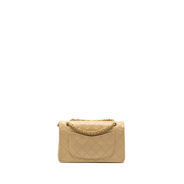 Chanel vintage Small classic flap bag lambskin beige GHW