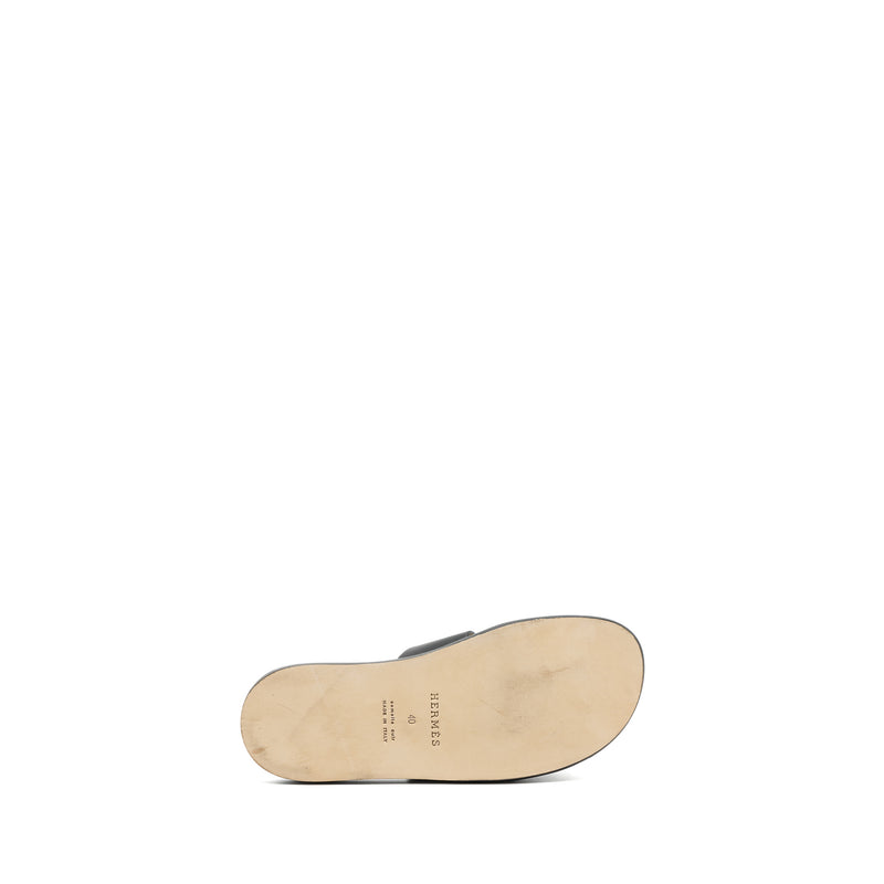 Hermes size 40 Izmir sandal calfskin black