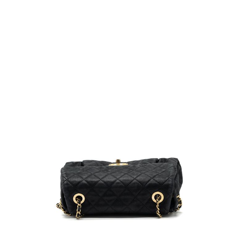 Chanel quilted seasonal flap bag Calfskin Iridescent black with GHW