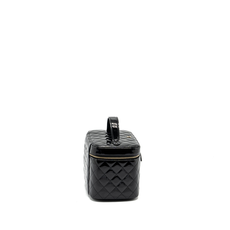 Chanel top handle vanity case patent black LGHW