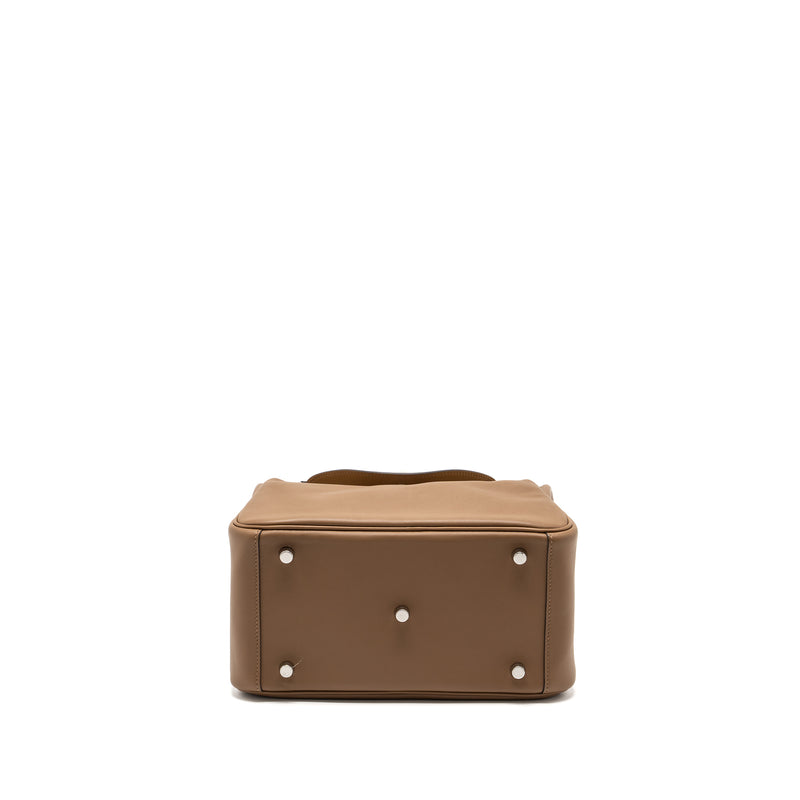 Hermes Lindy 26 Swift 3G Alezan/4B Biscuit SHW Stamp U