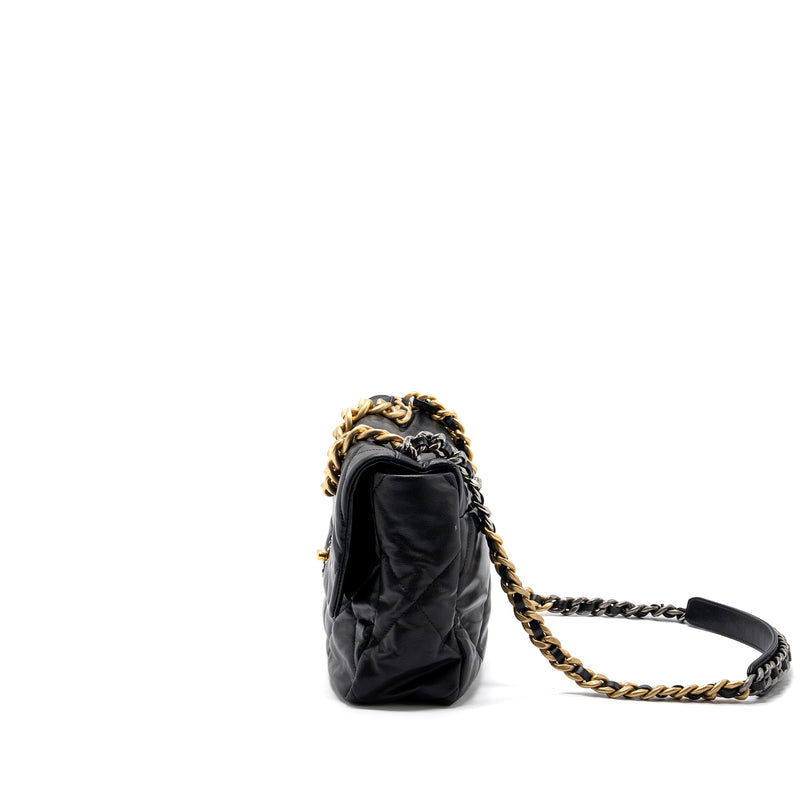 CHANEL MEDIUM 19 BAG GOATSKIN BLACK MULTICOLOUR HARDWARE