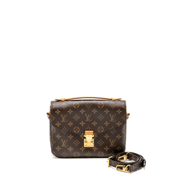 LOUIS VUITTON Pochette Métis Monogram Canvas GHW