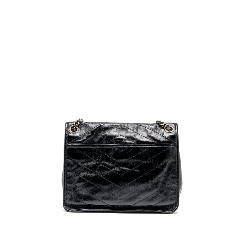 Saint Laurent/YSL Medium Niki Calfskin Black SHW