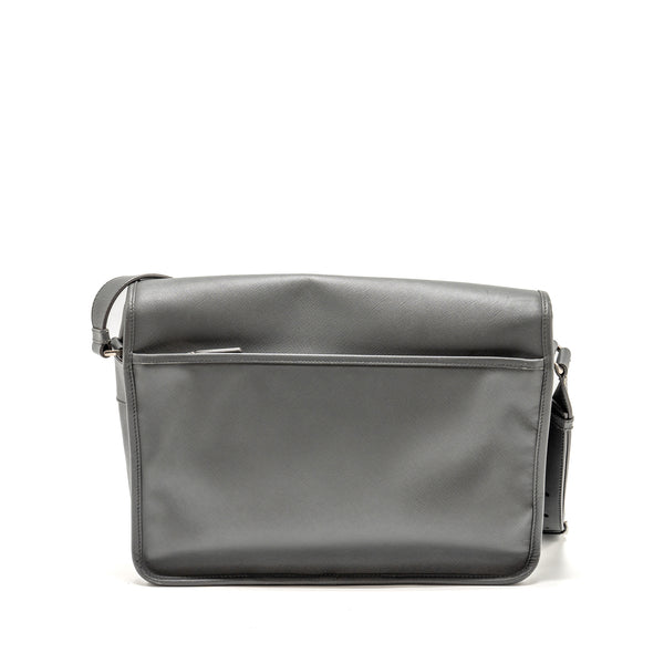 Prada flap messanger bag caviar grey SHW