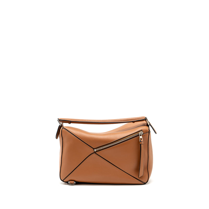 Loewe Puzzle Bag in Classic Calfskin Tan SHW