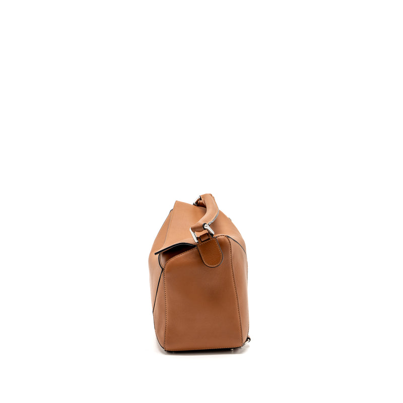 Loewe Puzzle Bag in Classic Calfskin Tan SHW