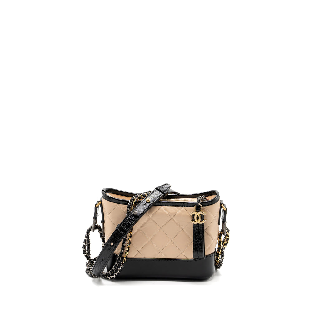 Chanel small Gabrielle hobo bag calfskin beige / black multicolour har