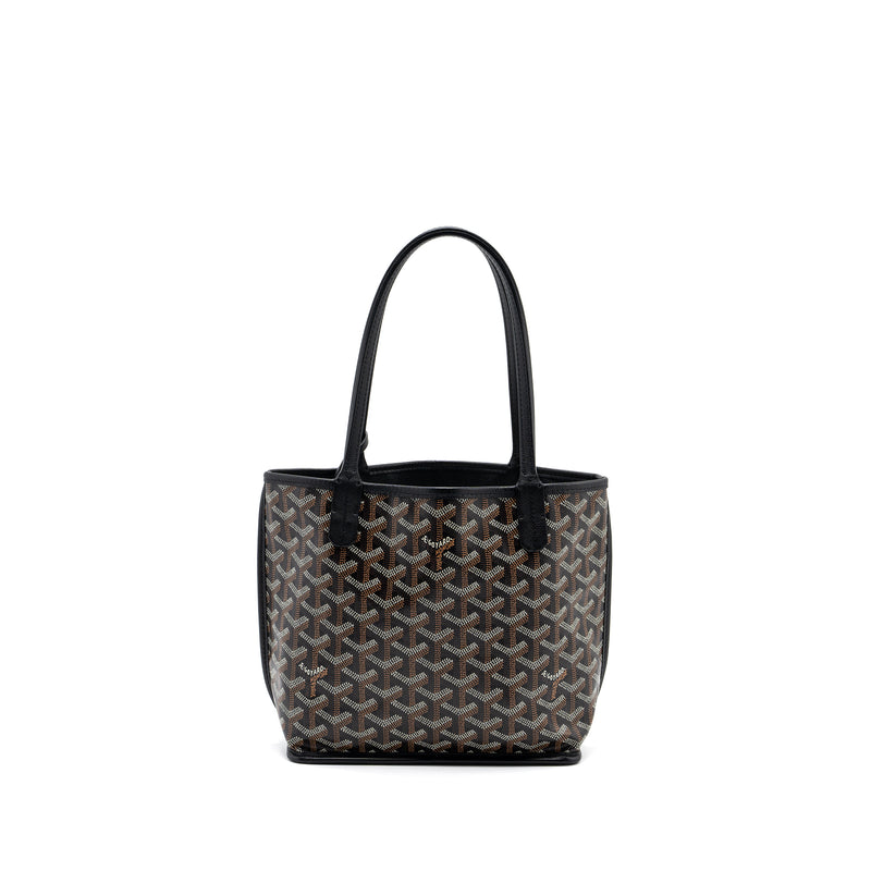 Brand New Goyard Sac Cap Vert PM Crossbody Bag Noir Et Naturel, Luxury, Bags  & Wallets on Carousell