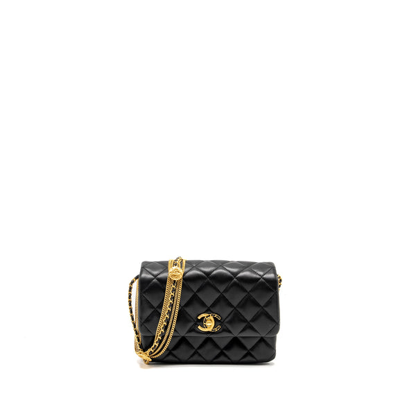 Chanel 22A Button on chain Flap Bag Lambskin Black GHW (Microchip)