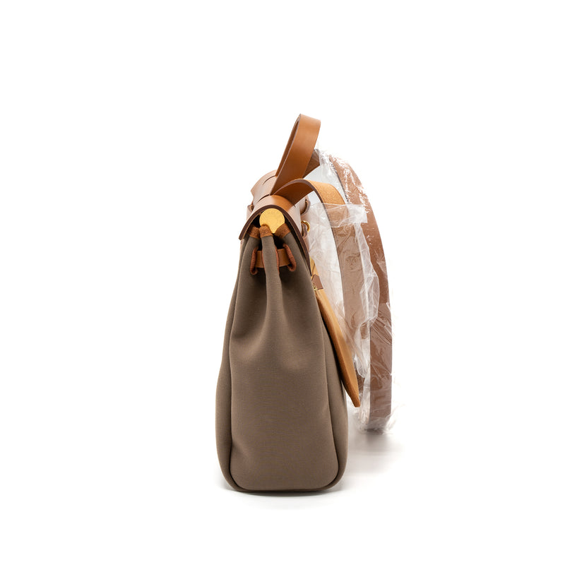 Hermes Herbag 31 Zip Bag Canvas/Vache Hunter Etoupe-Dune/Fauve GHW Stamp U