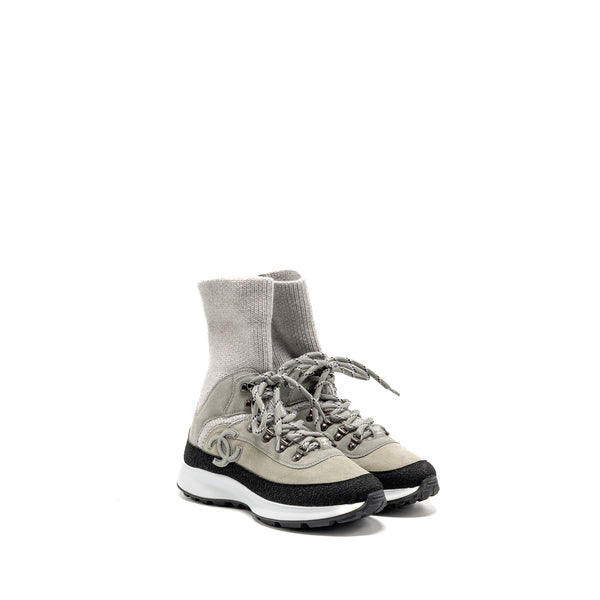 Chanel Size 37.5 21K CC Sneakers Suede Calfskin/Knit Grey/Dark Grey/Light Grey SHW