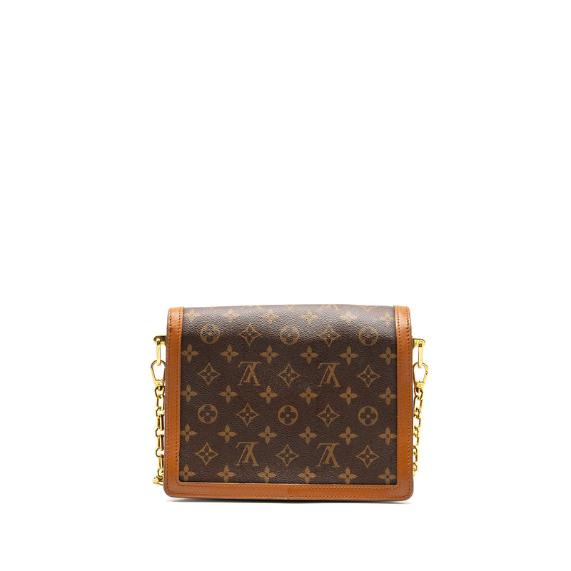 LOUIS VUITTON Dauphine MM Monogram Canvas GHW