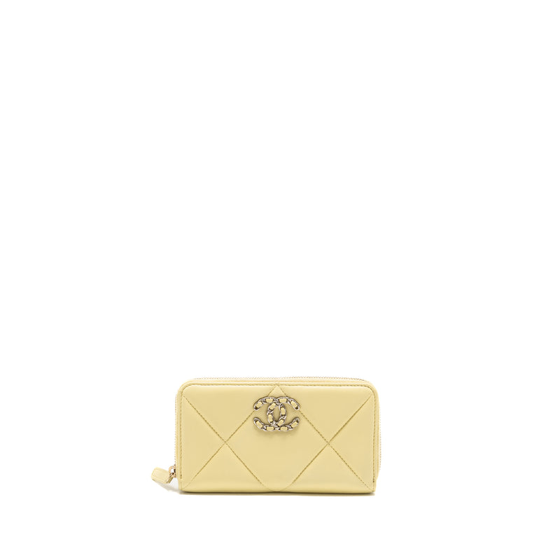 Chanel 19 long wallet lambskin yellow SHW (microchip)