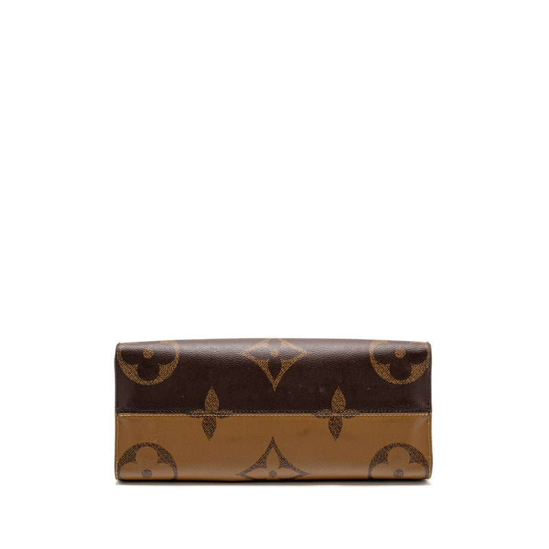 Louis Vuitton Onthego MM Monogram Canvas GHW