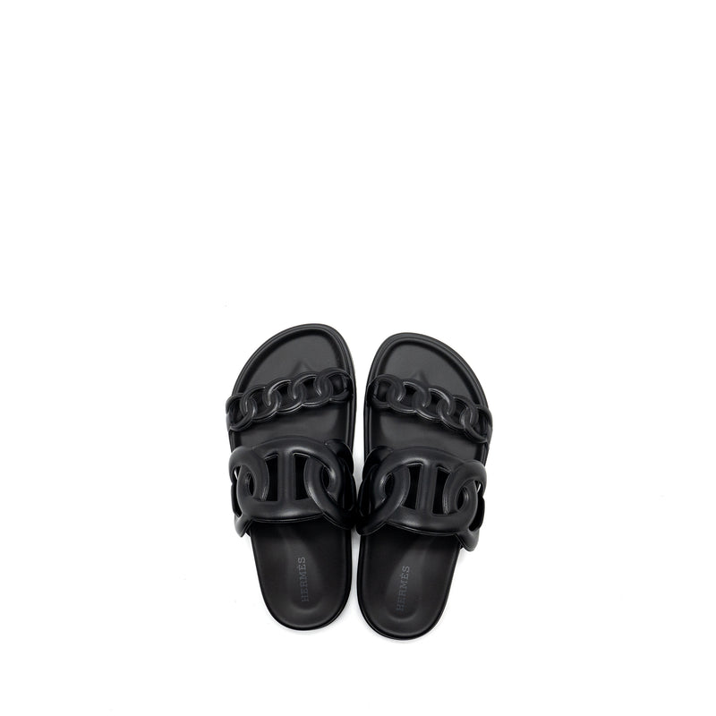 Hermes size 36 extra sandals black