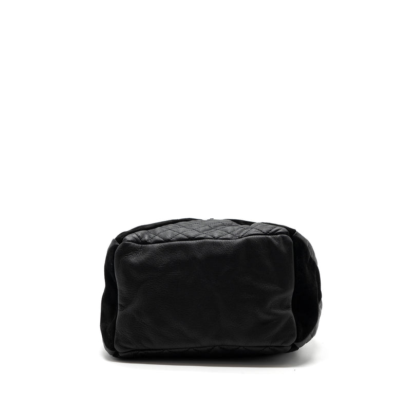 Chanel Bucket Bag Goatskin/Sue Calfskin Black SHW