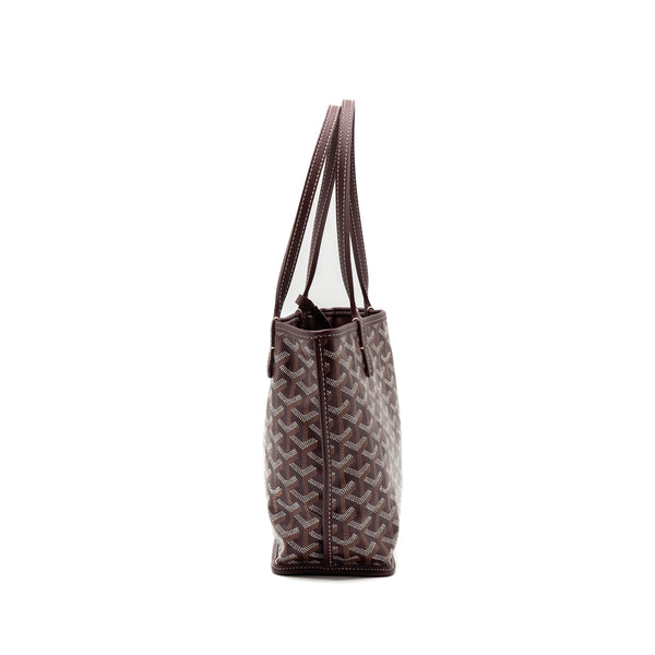 The Different Types of Totes Made by Goyard - St. Louis, Anjou, Artois