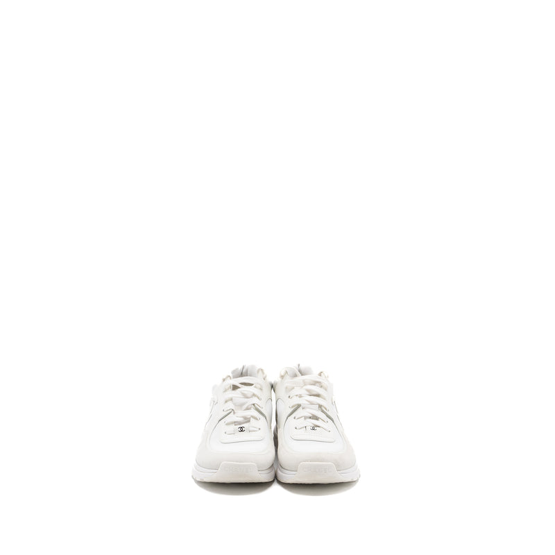chanel size 39 CC sneakers white