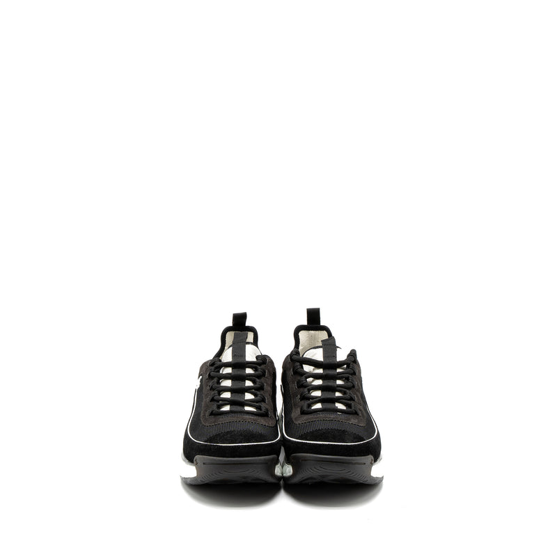 Chanel Size 44 Classic Sneaker Fabric/Suede Calfskin Black/White