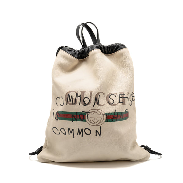 Gucci drawstring backpack calfskin white / black