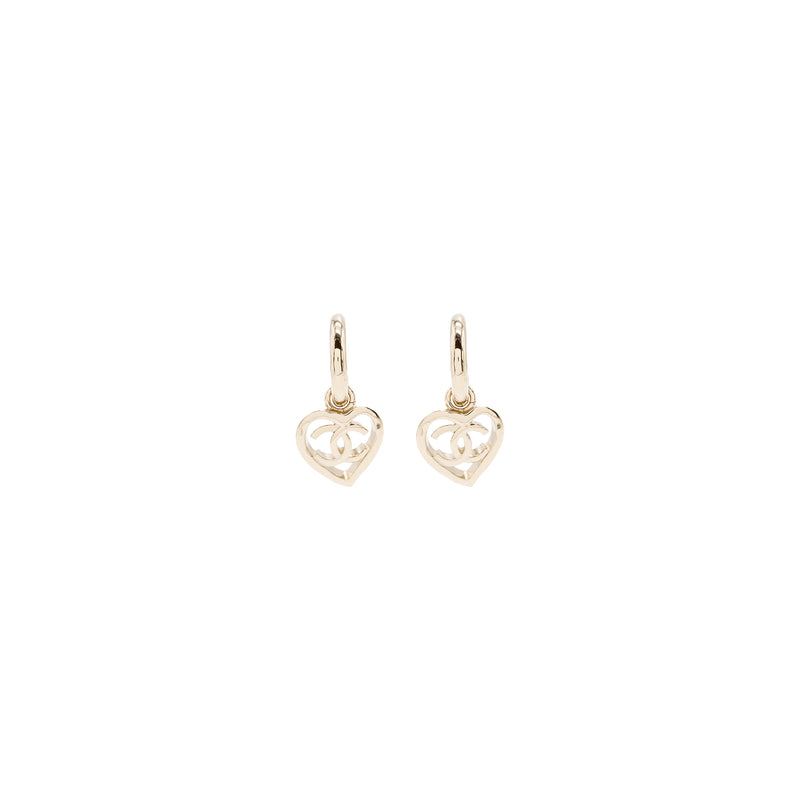 Chanel Round Heart Shape Dropped Earring Light Gold Tone