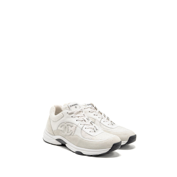 Chanel size 44 CC logo sneakers suede leather / tweed white