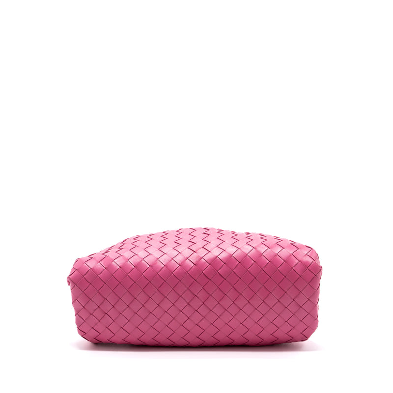 BOTTEGA VENETA MEDIUM POUCH CLUTCH INTERCCATO PINK