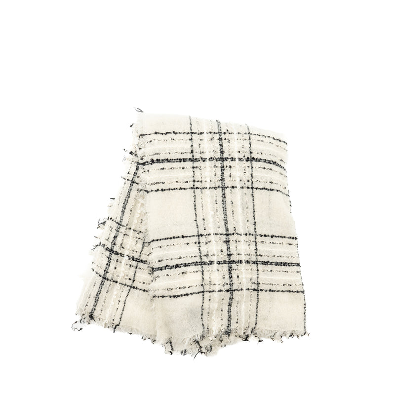 CHANEL 23B Checked Stole Wool/Cotton White/Black