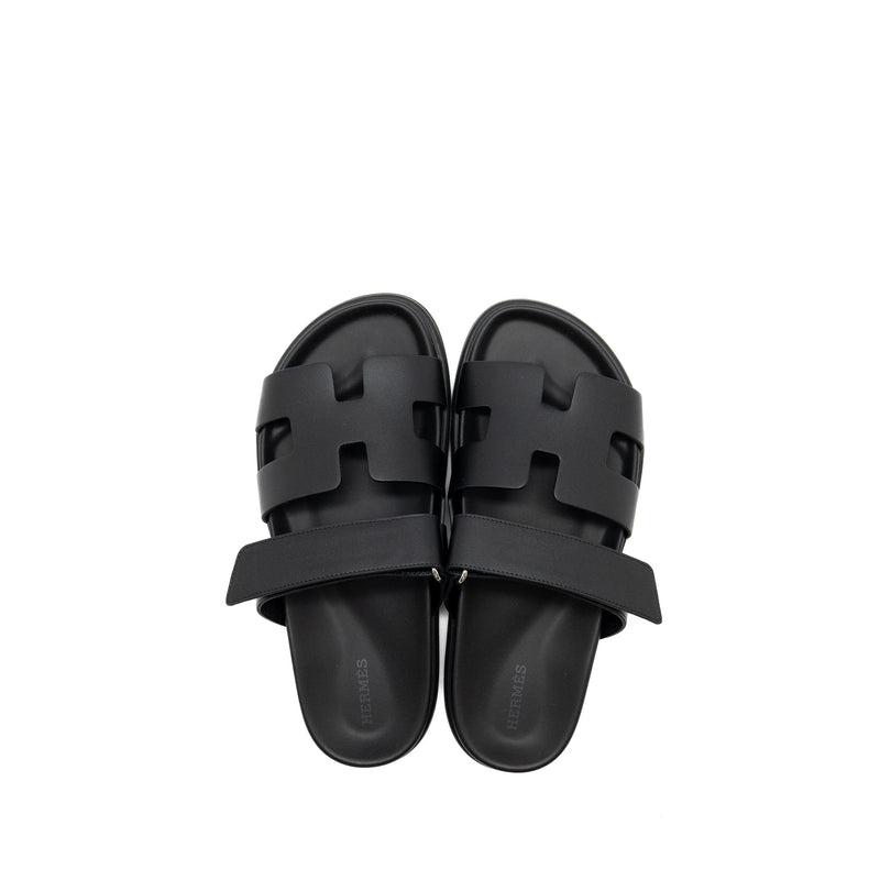 Hermes Size 38 Chypre Sandals Calfskin Black