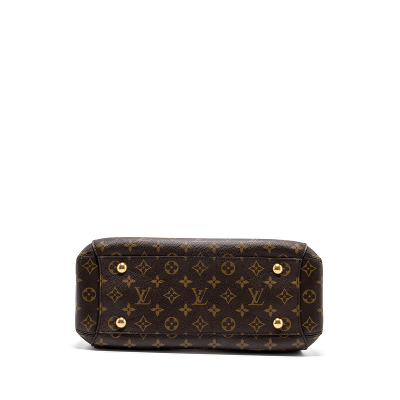 Louis Vuitton Montaigne MM Monogram Canvas GHW