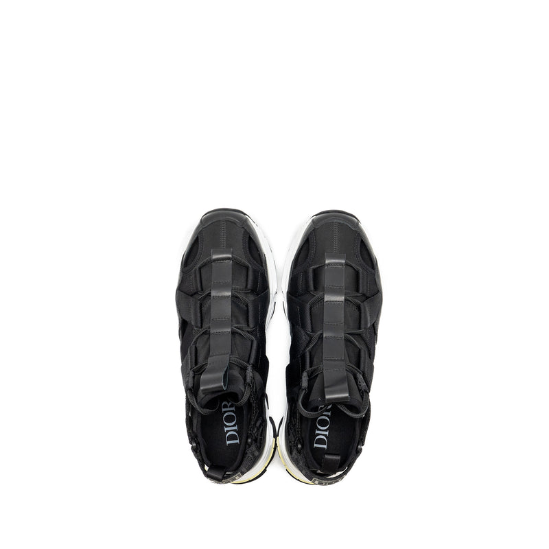 Dior Size 42 CD Sneaker Neoprene/Leather Black/White