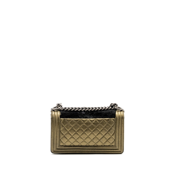 Chanel medium boy bag horsehair / calfskin black / gold ruthenium hardware