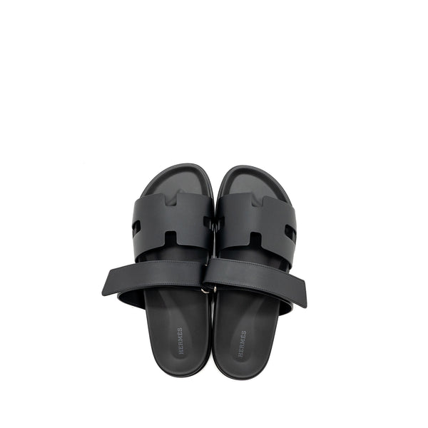 Hermes size 42 CHYPRE sandals black