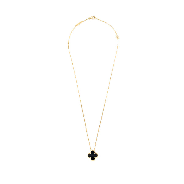 Van Cleef & Arpels Vintage Alhambra Pendant Onyx Yellow Gold